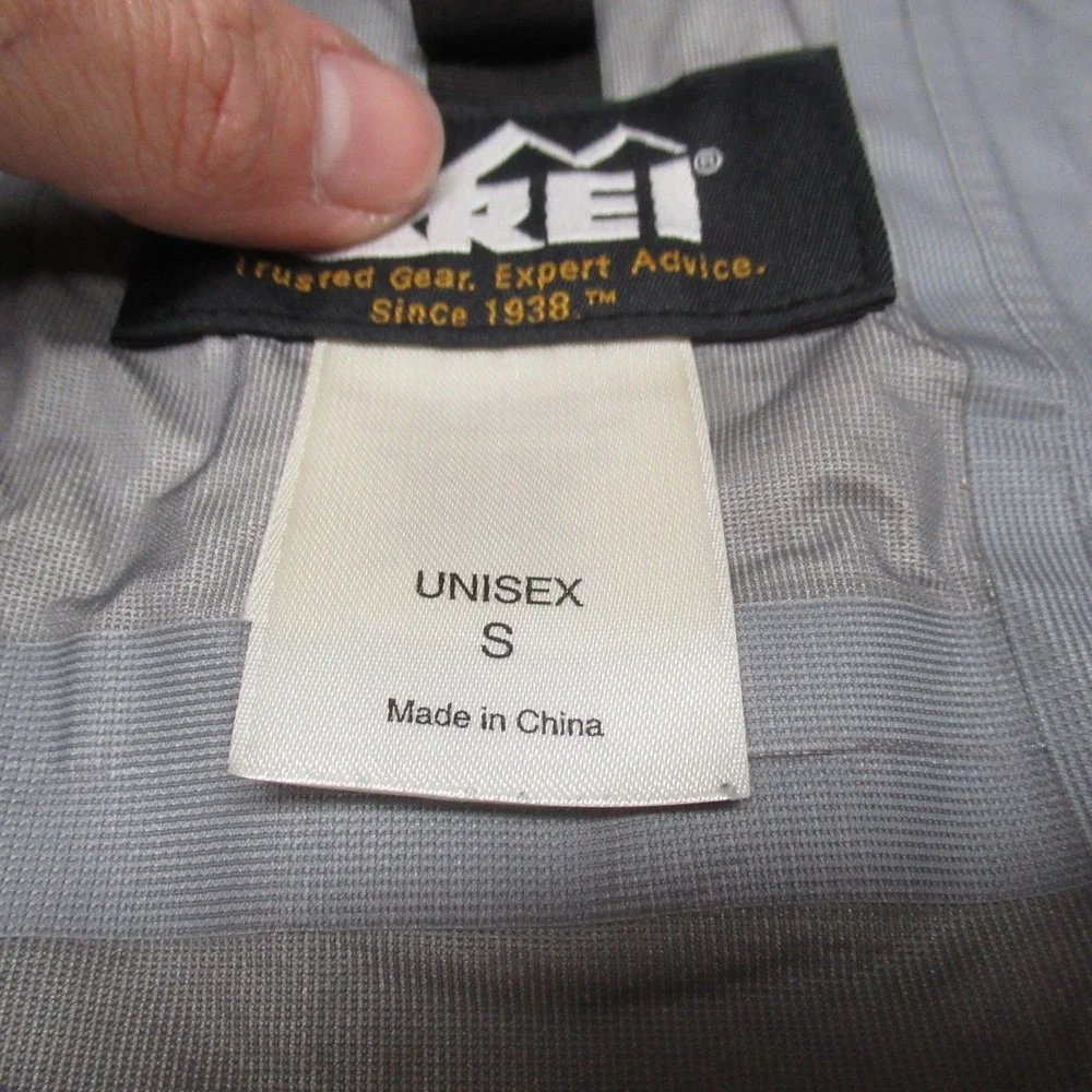 REI Rain Jacket Men Small Yelw Waterproof Shell Outdoor Rain Forest Outdoors VTG